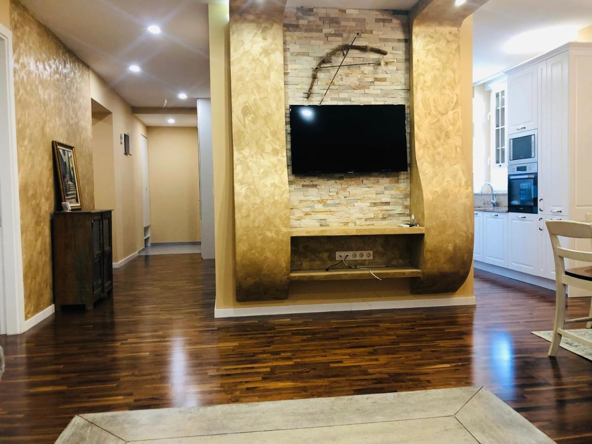 Swiss Central Luxury Apartment 132M2 Sarajevo Bagian luar foto