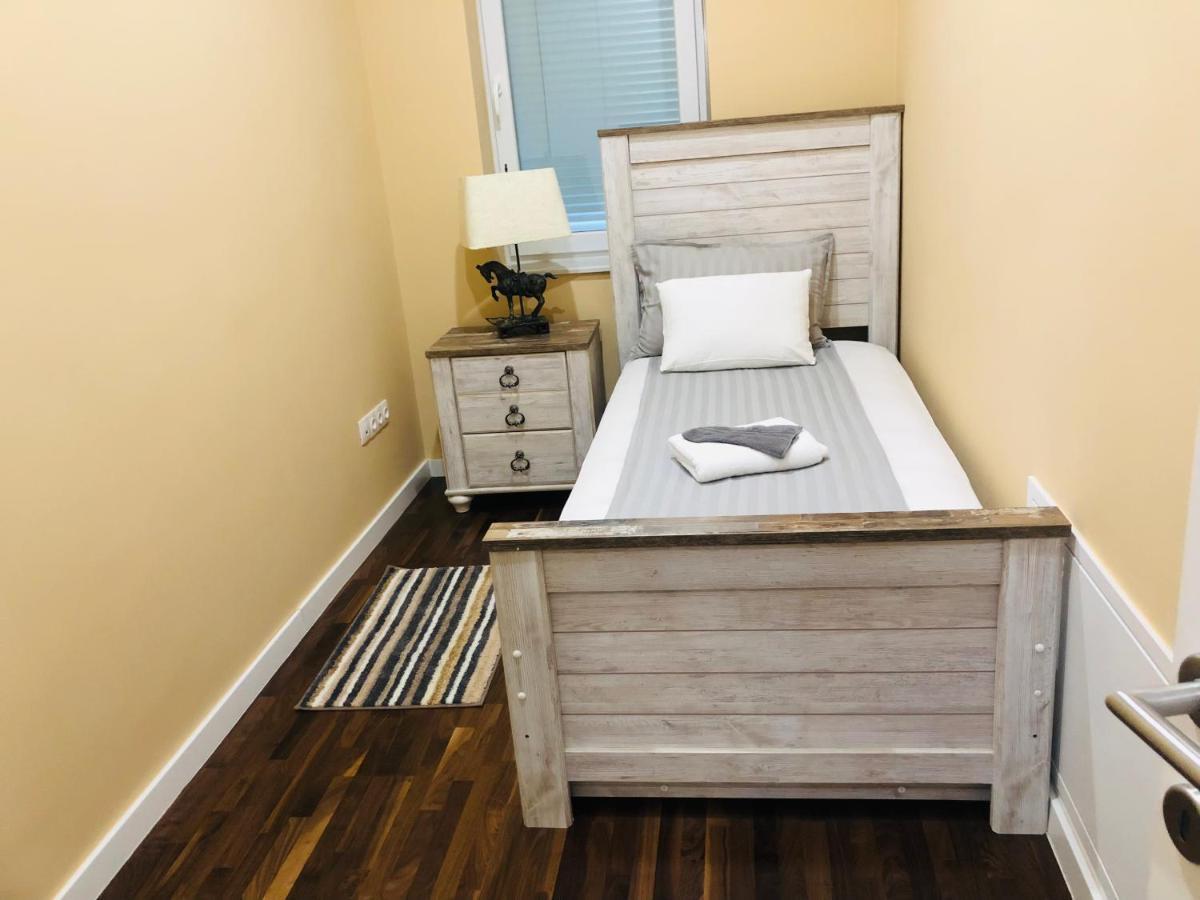 Swiss Central Luxury Apartment 132M2 Sarajevo Bagian luar foto